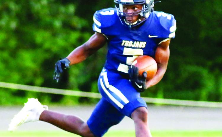 JMA’s Cole Vining scored his first touchdown this season with a 30-yard rushing score against Augusta Christian. TREY NORRIS/Staff