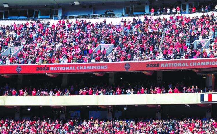Bulldog fans pack Athens, Sanford Stadium to celebrate national title