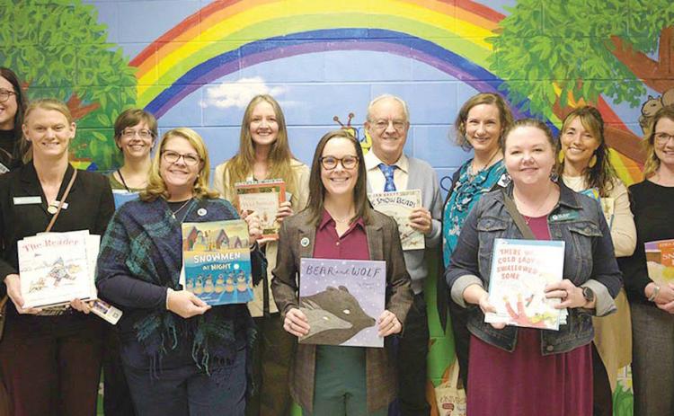 Georgia College’s Sandra Dunagan Deal Center for Early Language and Literacy, in partnership with the School of Continuing and Professional Studies, celebrated former first lady Sandra Deal’s 83rd birthday by reading to 12 classes at the Baldwin County Early Learning Center. Books were chosen based on themes of winter and snow. COURTESY OF GCSU