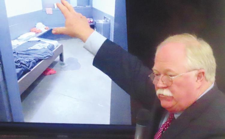 During rebuttal testimony, Putnam County Sheriff Howard Sills shows Dubose’s jail cell at the Putnam jail, revealing that, in spite of the unmade bed, Dubose is neat and well organized. COURT POOL COVERAGE