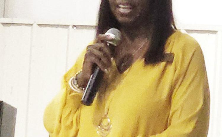 Councilwoman Mapp speaks at Veterans Day Ceremony