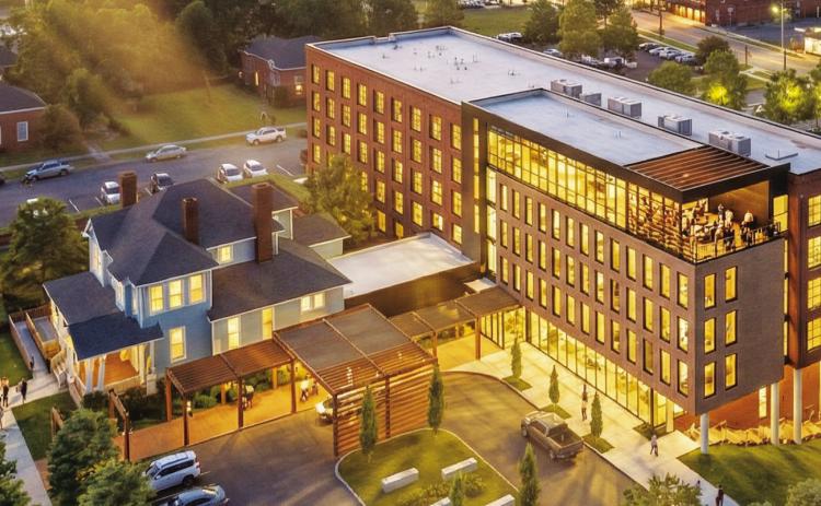 New Hilton to include 5th-floor bar and grill