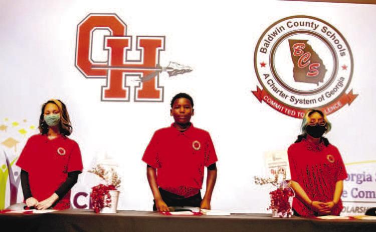 Oak Hill Middle School announced a new cohort of REACH Scholars at the signing ceremony last month. Congrats to Addyson Marquez, Felicity Garza, Jerlioundus Armstrong, Ashley Perez, and Jaliyah Anderson. CONTRIBUTED