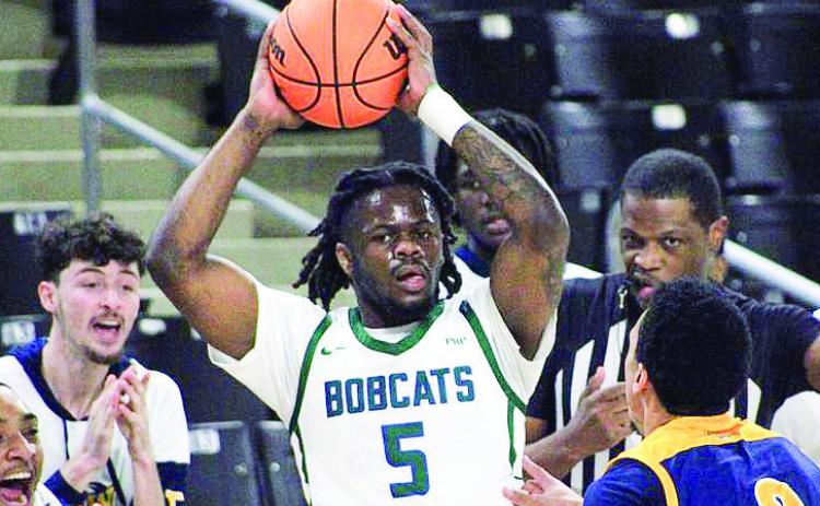 Zyair Greene (5) was GCSU’s game leader, scoring 15 points overall. COURTESY OF GC ATHELTICS