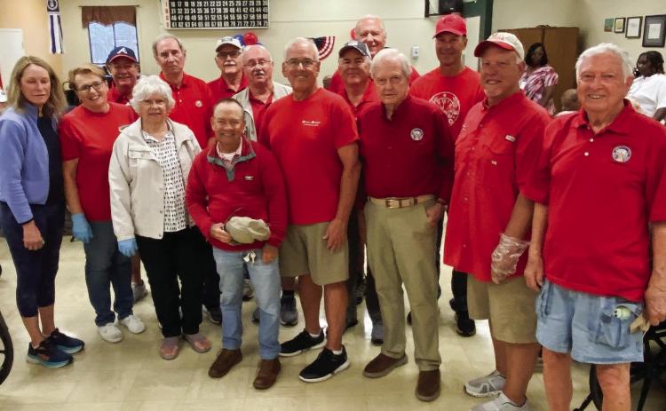 Volunteers from Lake Oconee Lodge #2849 at the Georga War Veterans home. CONTRIBUTED