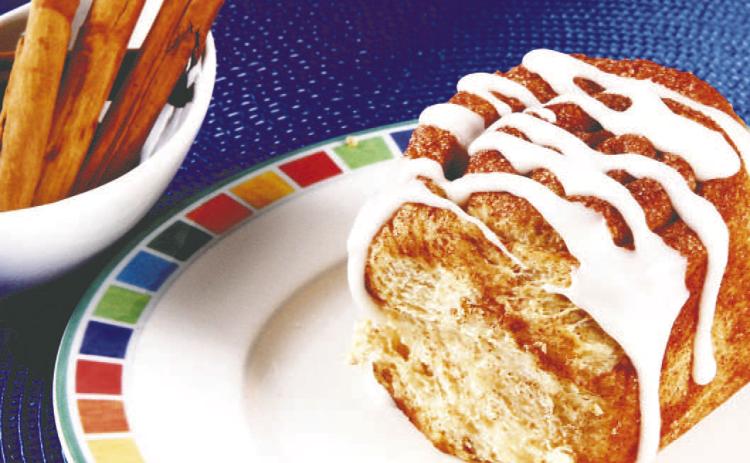 Old-Fashioned Caramel Cinnamon Rolls